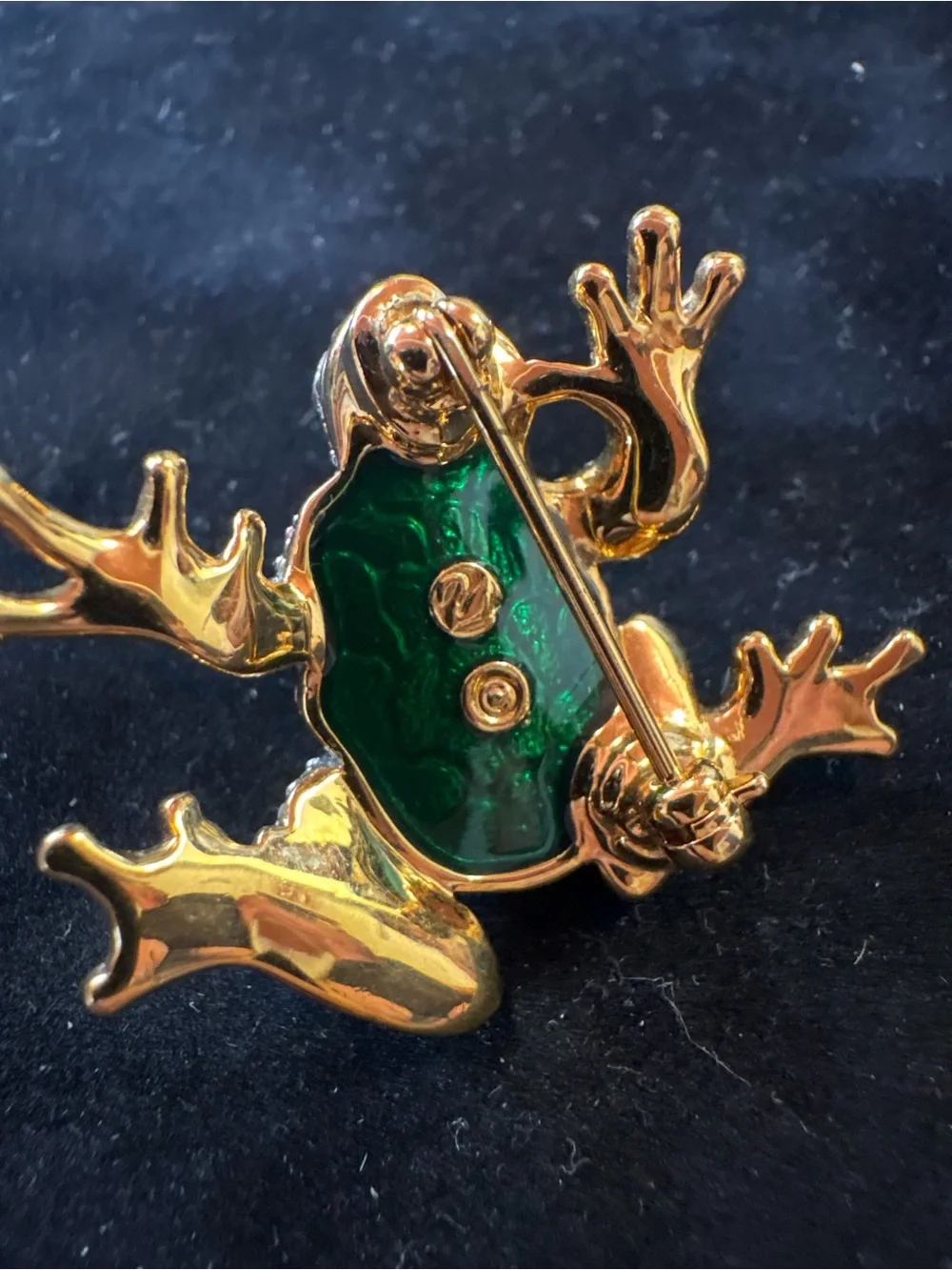 SIGNED SWAROVSKI PAVE/ CRYSTAL FROG PIN ~BROOCH RETIRED RARE